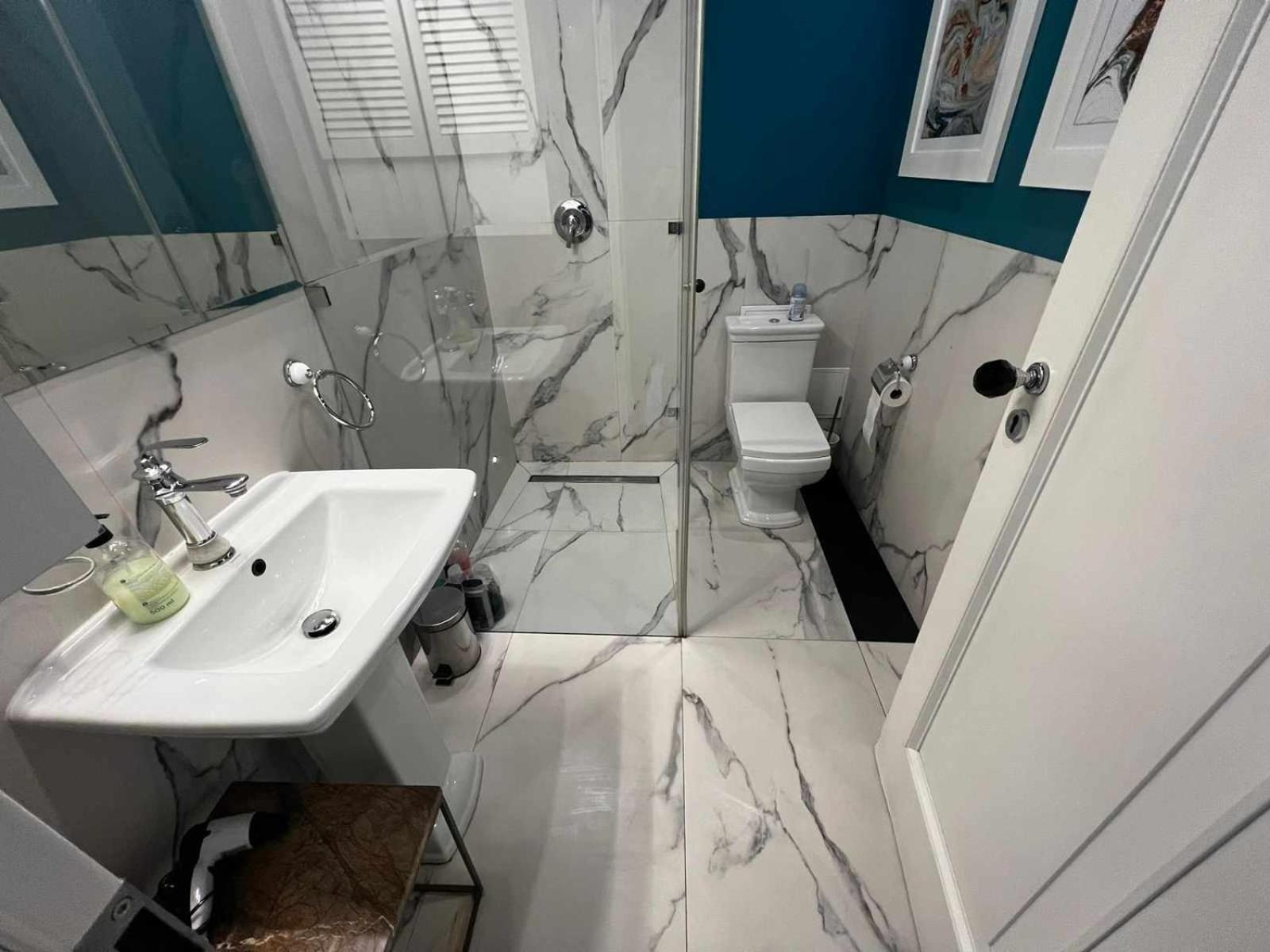 City Center Apartment Near Public Swimming Pool وارسو المظهر الخارجي الصورة